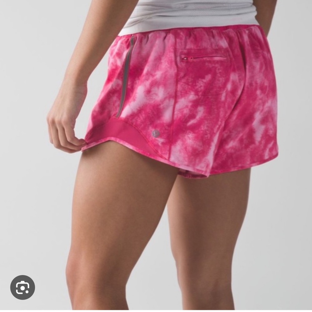 Womens lululemon Hotty Hot short pink tie dye boom juice size 8